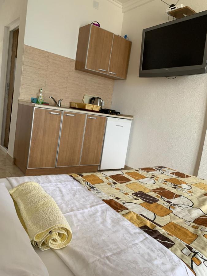 Sunrise Apartments&studios Appartement *