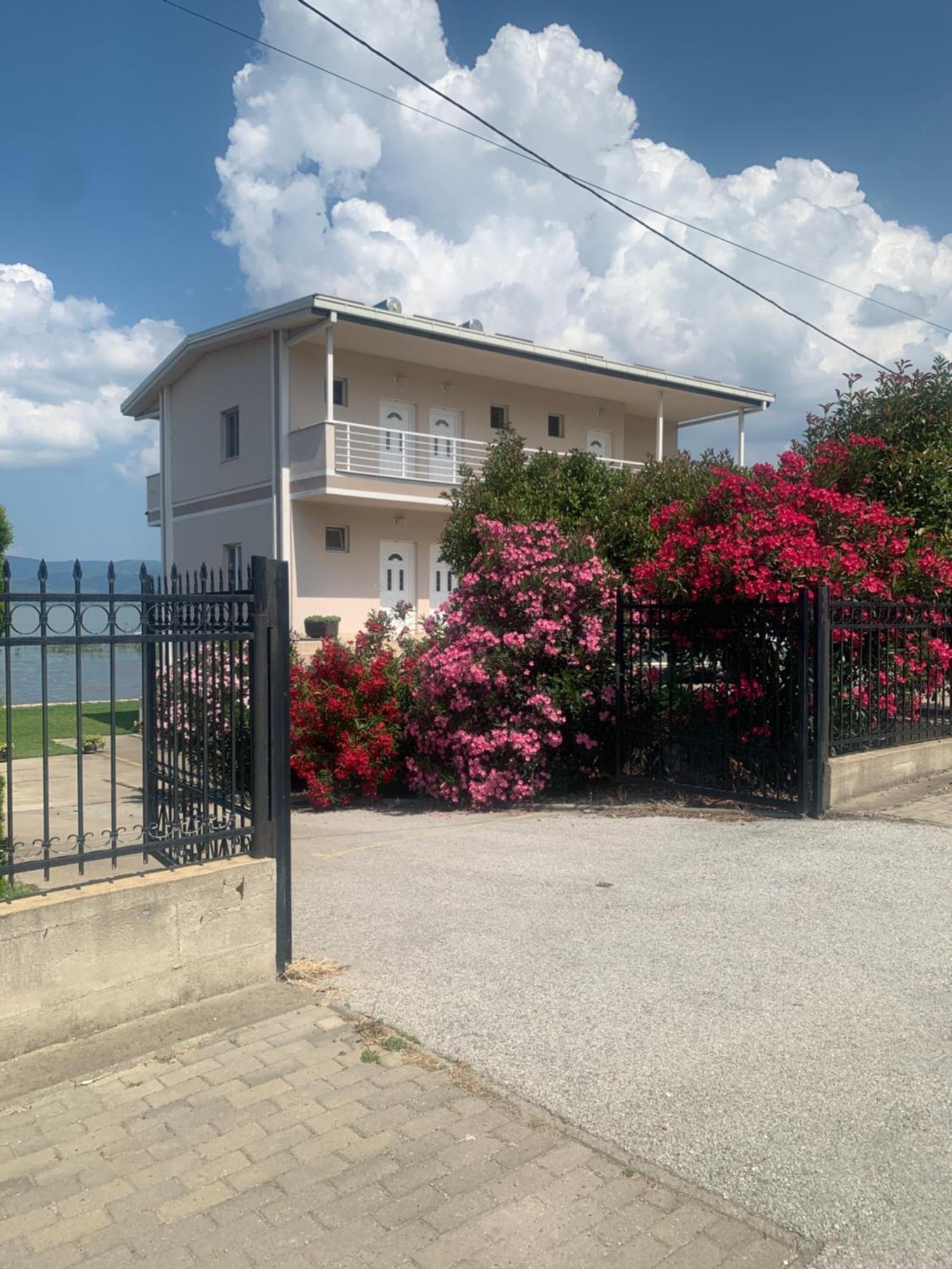 Sunrise Apartments&studios * Dojran